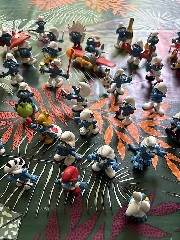 Schleich Statuette: 50 Schlümpfe mit Schlumpfhaus – Usato da Belp venduto da gangeles 2