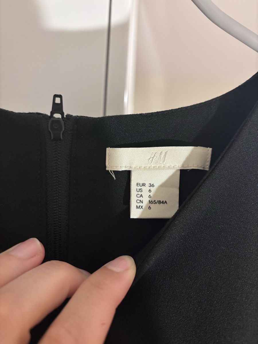 H&M Kleider: Vestito elegante nero a maniche lunghe  – Neu (gemäss Beschreibung) aus Zürich von mat_58mf 4