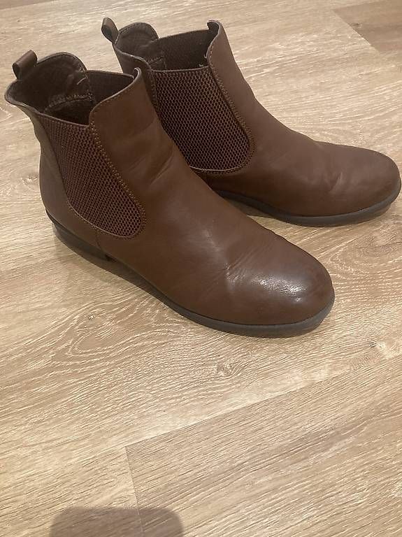 Damenschuhe: Boots Gr. 39 – Gebraucht aus Grächen von jan_9wyc