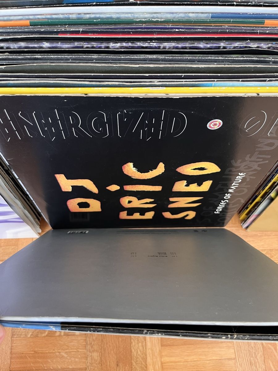 Dischi in vinile: 209 vinyles techno/ Hardtrance années 90 – Difettoso da Lausanne venduto da ant_68z8 3