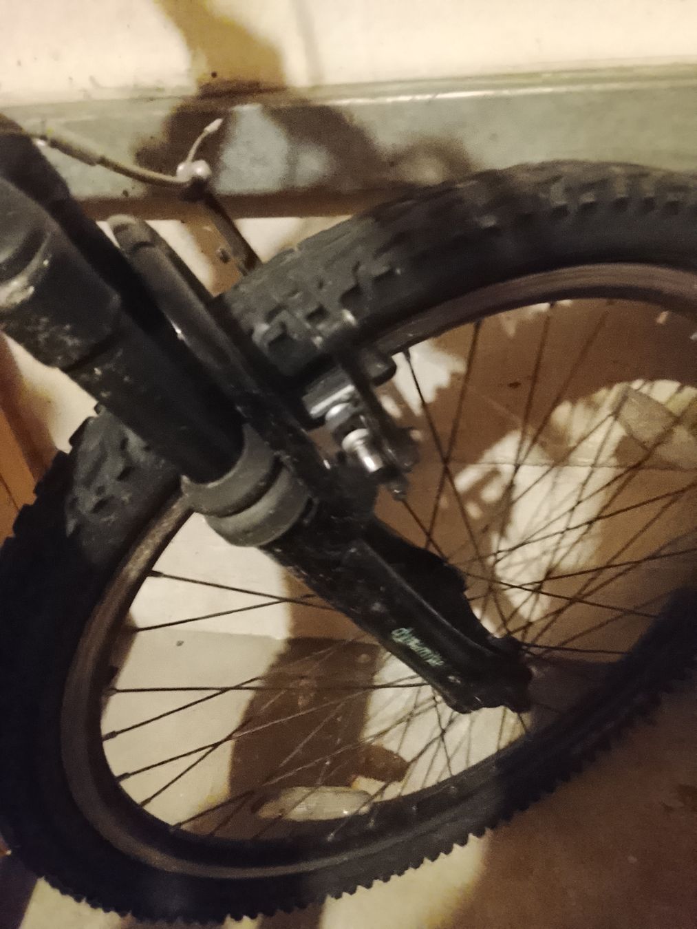 Leopard Velos: Leopard Dynamite Velo, 26 Zoll, Sommer-Velotraum! 🚲💨 – Defekt aus Effretikon von SEMOUNA 6