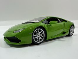Lamborghini Huracán LP 610-4 1:18, grün, BBURAGO