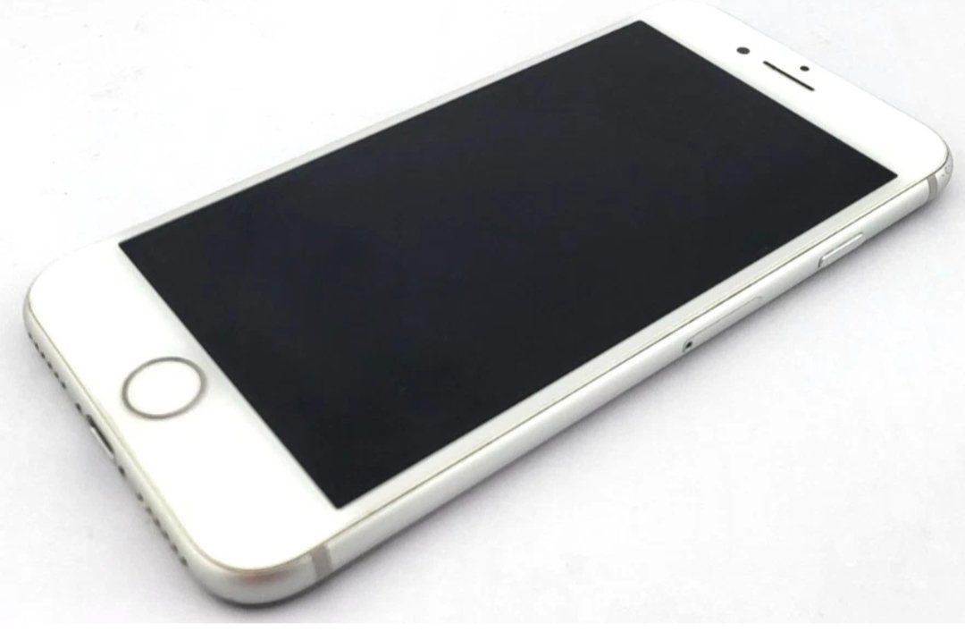 Apple Telefoni cellulari / Smartphones: iPhone 8 (256GB) Akku 100% – Usato da Luzern venduto da Waince786 1