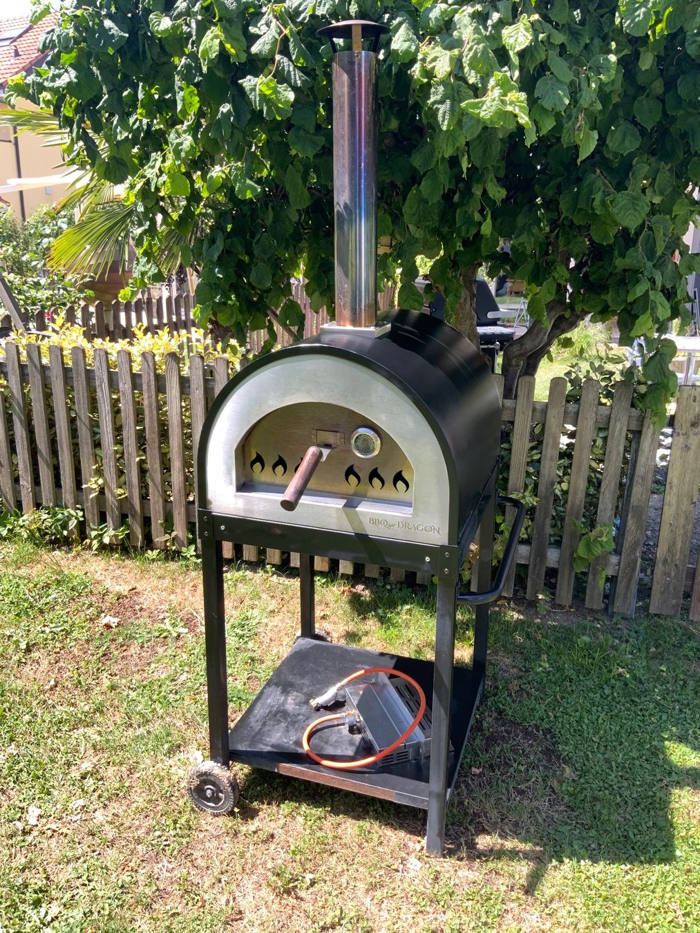 Forni per pizza: BBQ DRAGON Pizzaofen Brotofen Holz oder Gasanschluss – Usato da Thun venduto da LGBgartenbahn