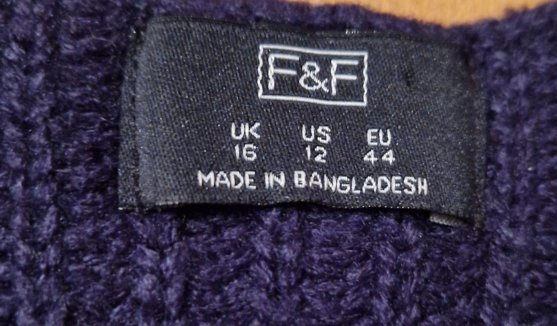 Gilet & Giacche senza maniche: Strickweste, Gr. XL – Usato da Muri b. Bern venduto da mlu_vgj7 2