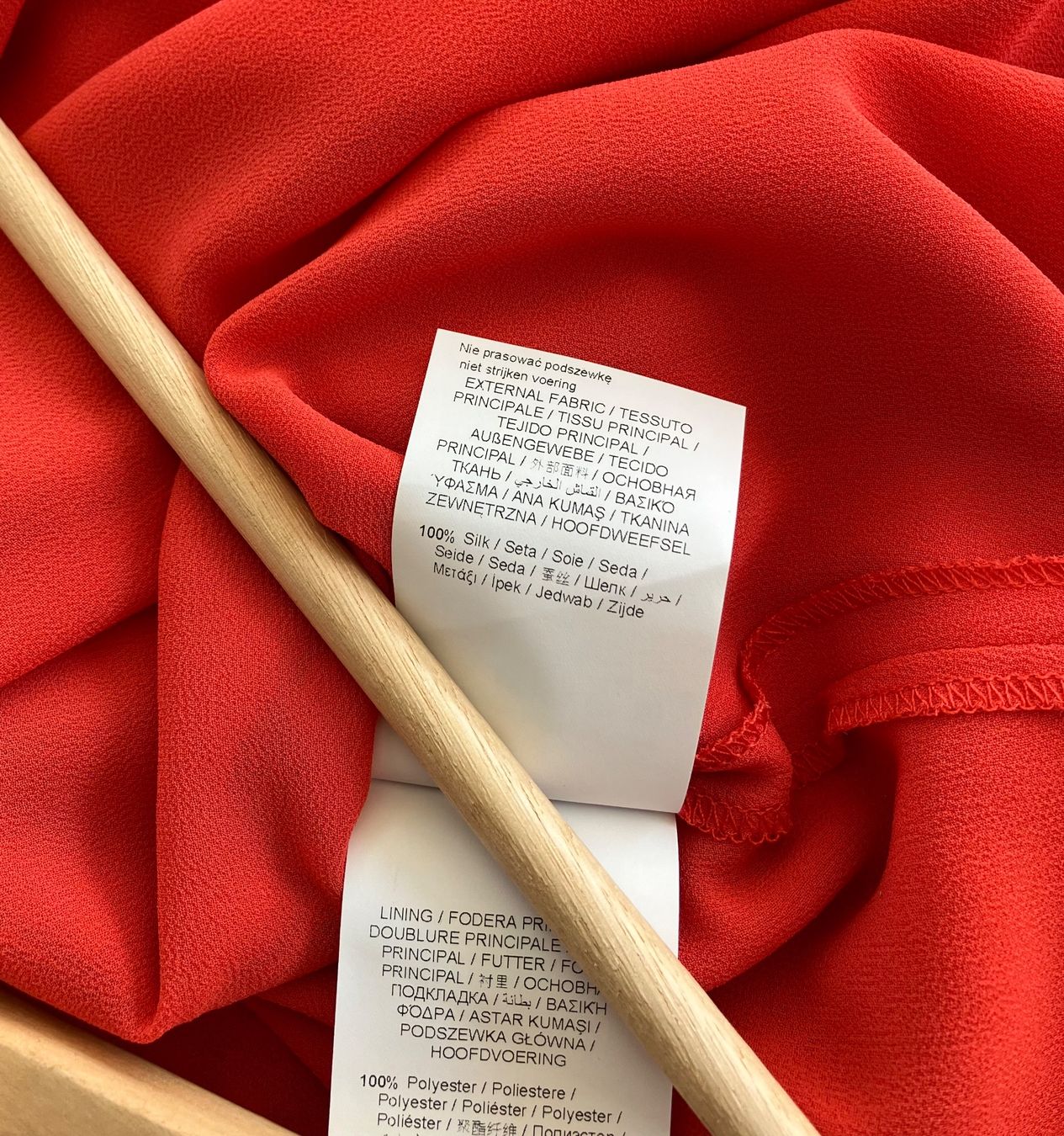 Vestiti: Trussardi Seide Kleid Gr.38 – Usato da Unterägeri venduto da Jutka_04 7