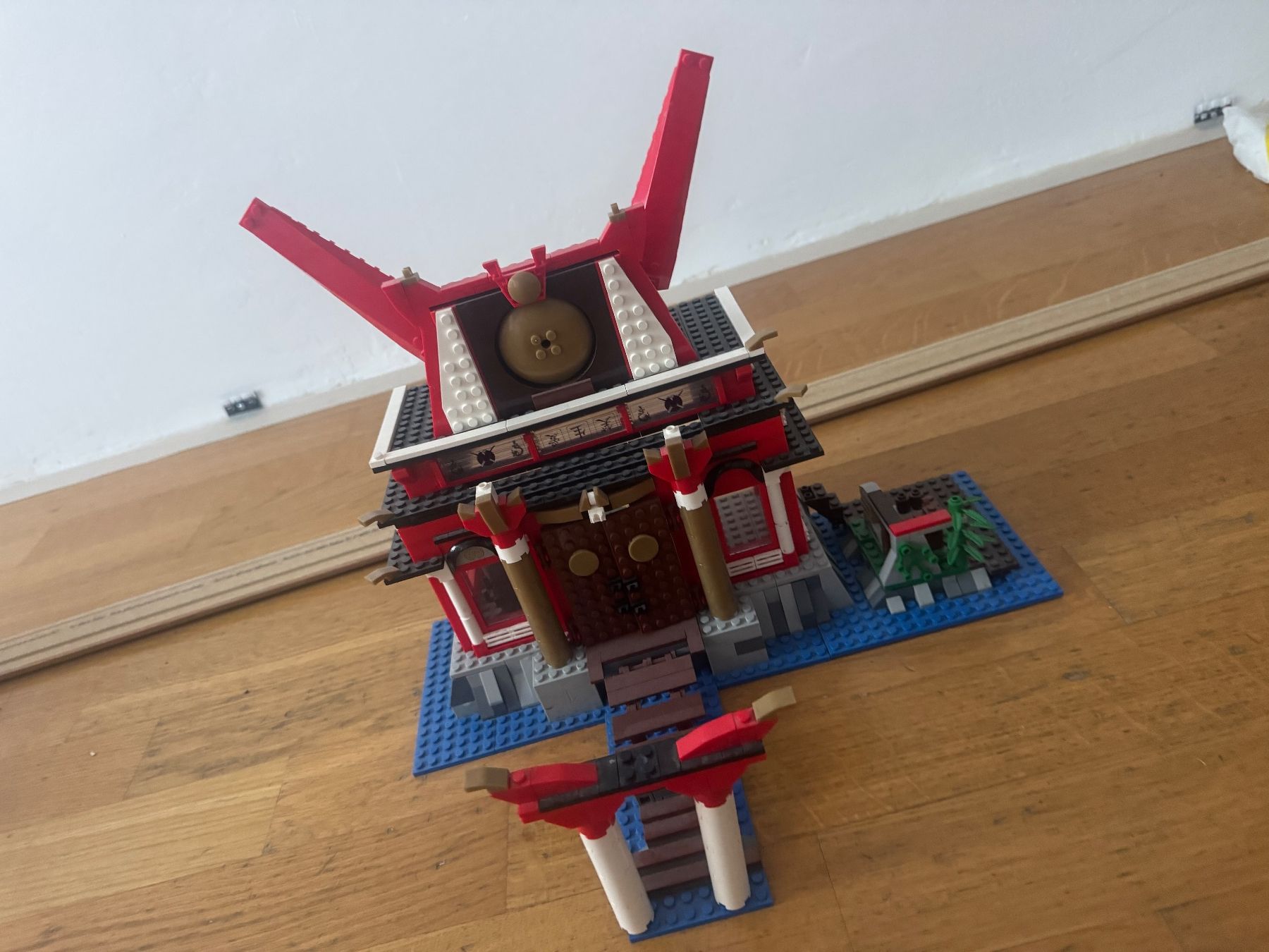 Lego Kit di costruzioni: Lego Ninjago Tempel Set 70751 gut erhalten – Usato da Basel venduto da vlo_5wjf 2
