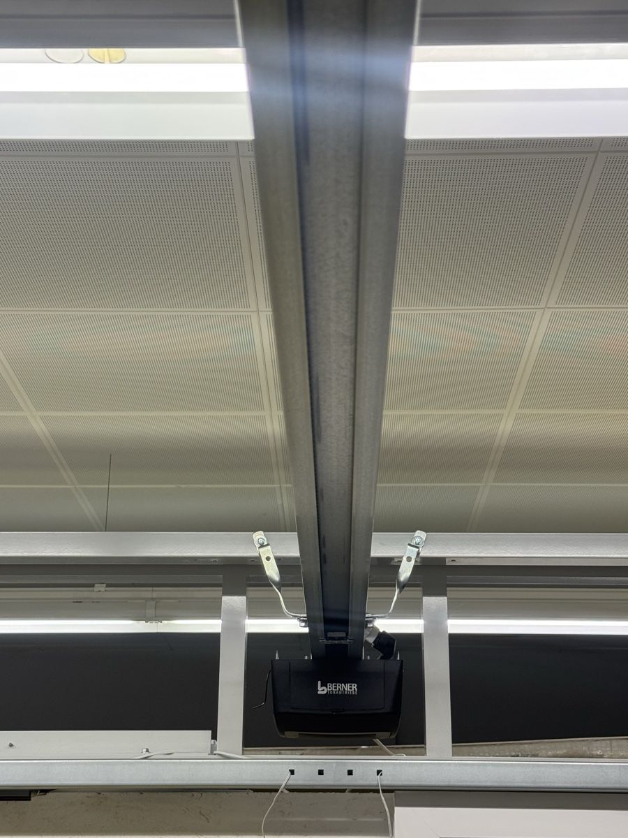 Berner Torantriebe Sonstiges Elektromaterial: Antriebskopf GA 105 700N – Neu (gemäss Beschreibung) aus Zuzwil SG von A.Wissekerke_Tueren 4