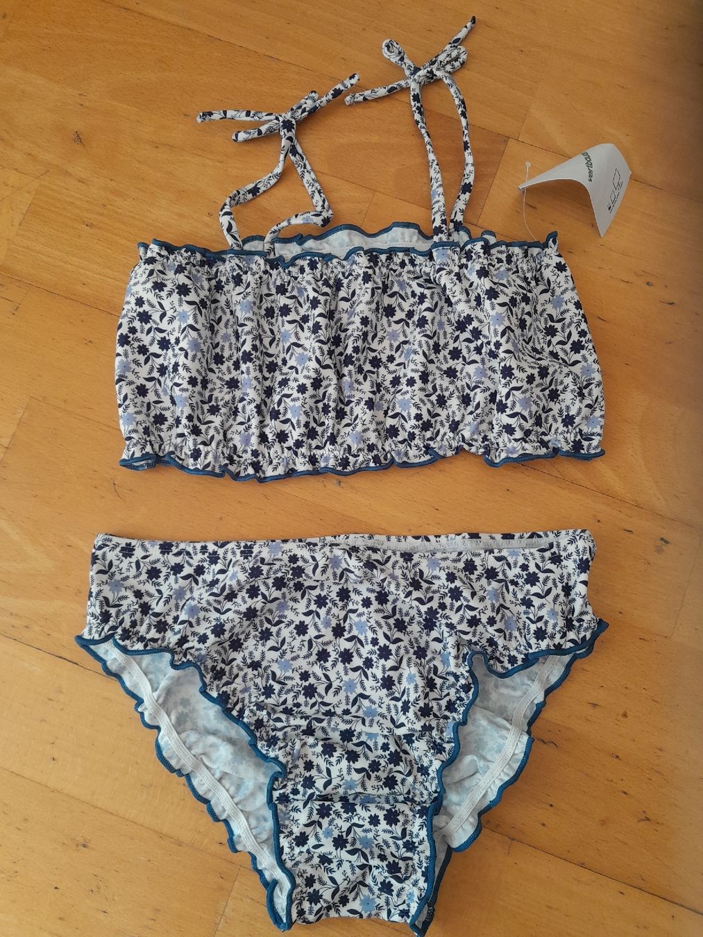 Costumi da bagno & Bikini: Bikinis Mädchen NEU Gr.140 – Nuovo (secondo la descrizione) da steffisburg venduto da nataliaj 1