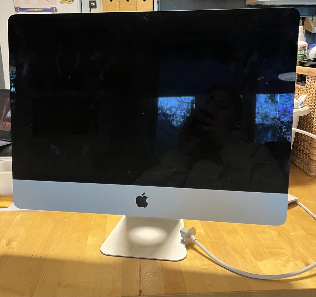 Apple PCs: Apple iMac 21.5” inkl. Maus – Gebraucht aus Thalheim von karmabis_ 1