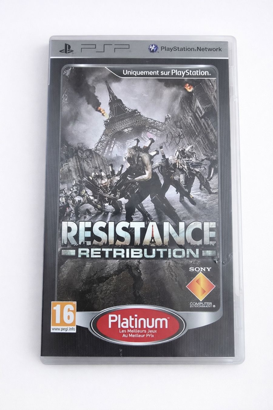 Giochi: Resistance Retribution PSP Platinum - Jeu d'action intense – Usato da Genève venduto da MariaS2
