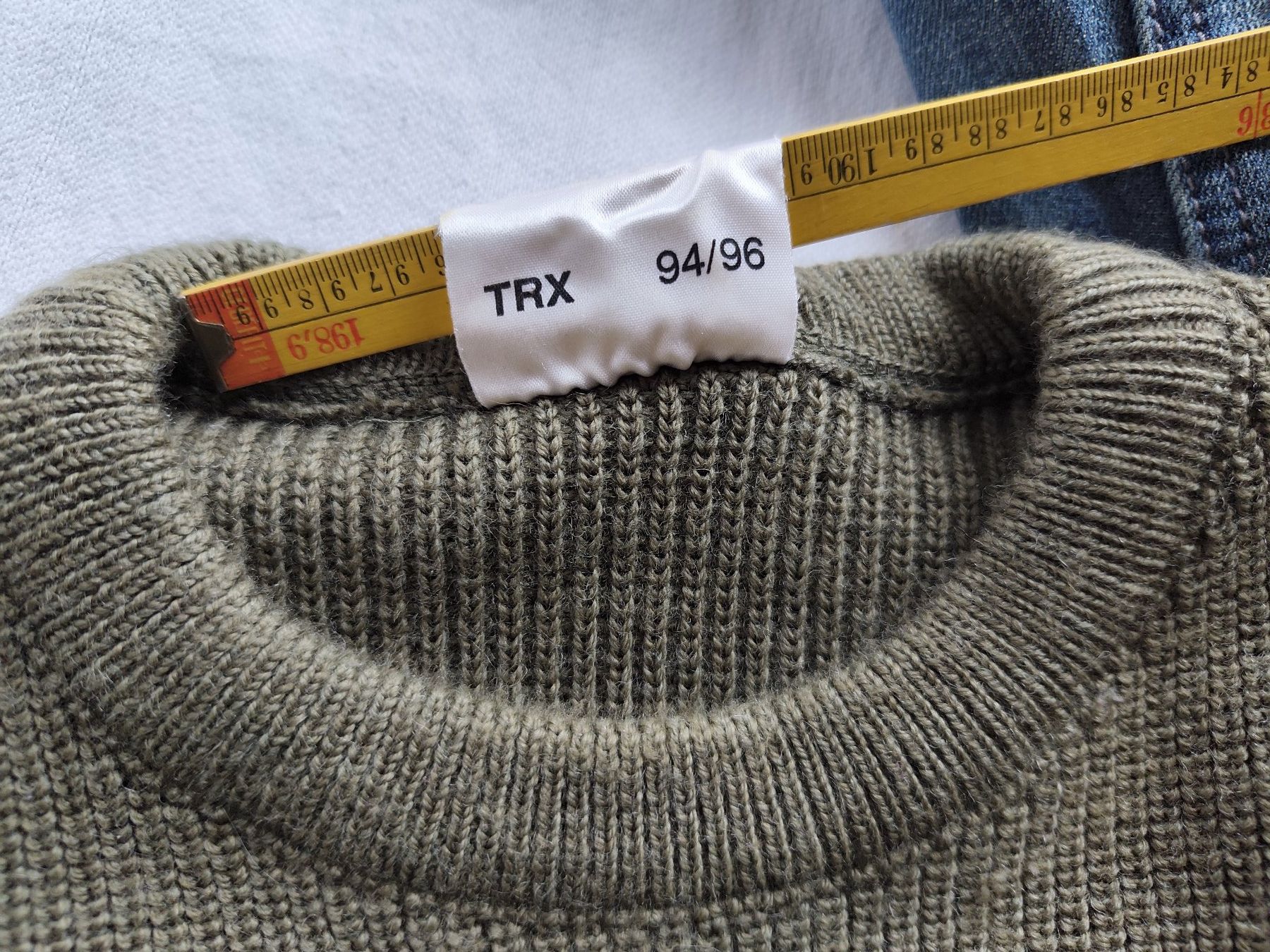 Schweizer Armee Maglioni & Felpe: Instruktor Pullover CH Armee 52/L – Usato da Oberwil BL venduto da suaku 4