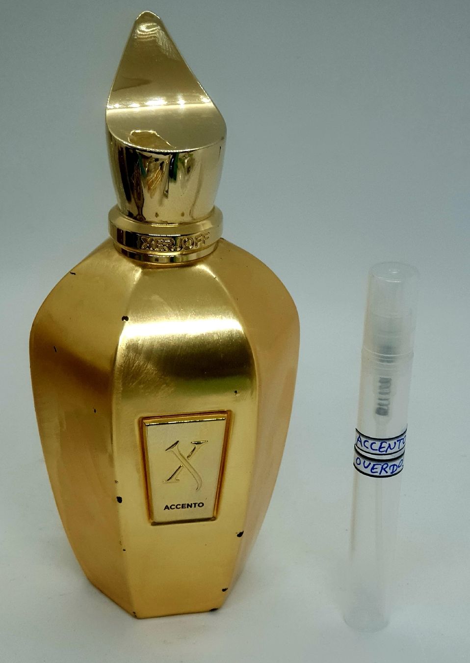 Xerjoff Profumi & Eau de Toilette: 5 ml ACCENTO OVERDOSE XERJOFF ABFÜLLUNG – Nuovo (secondo la descrizione) da St. Gallen venduto da CaliSunshine