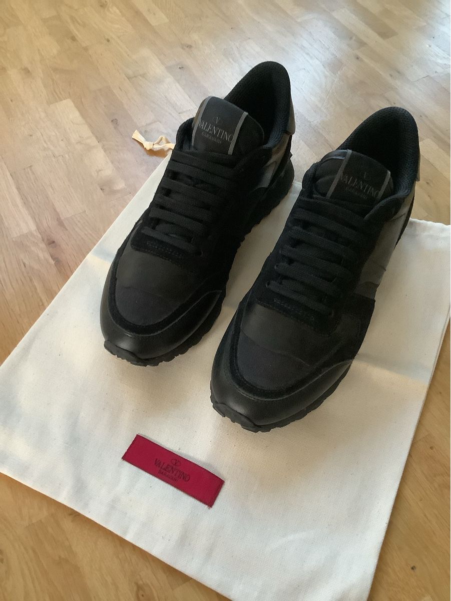 Valentino Scarpe da donna: Valentino Garavani sneakers – Usato da Zürich venduto da Sven1968