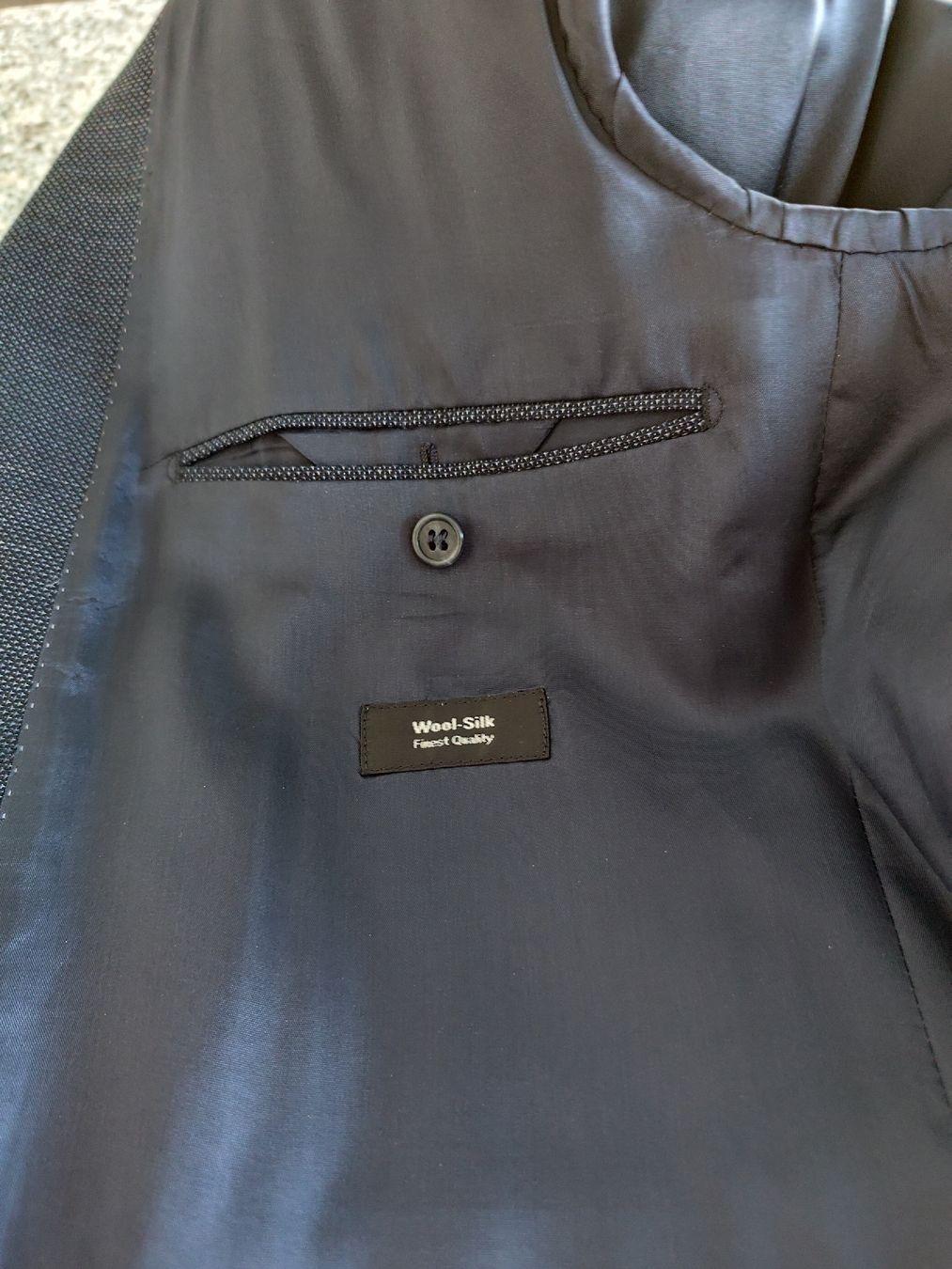 Completi, tute sportive e funzionali: Anzug Jacke dunkelblau meliert – Usato da Zürich venduto da Virutosa 2