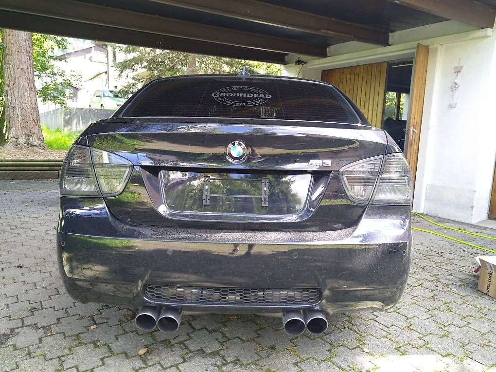 Tutti pezzi di ricambio auto: Bmw e90 heckleuchten – Usato da Nendeln venduto da Brian216 2