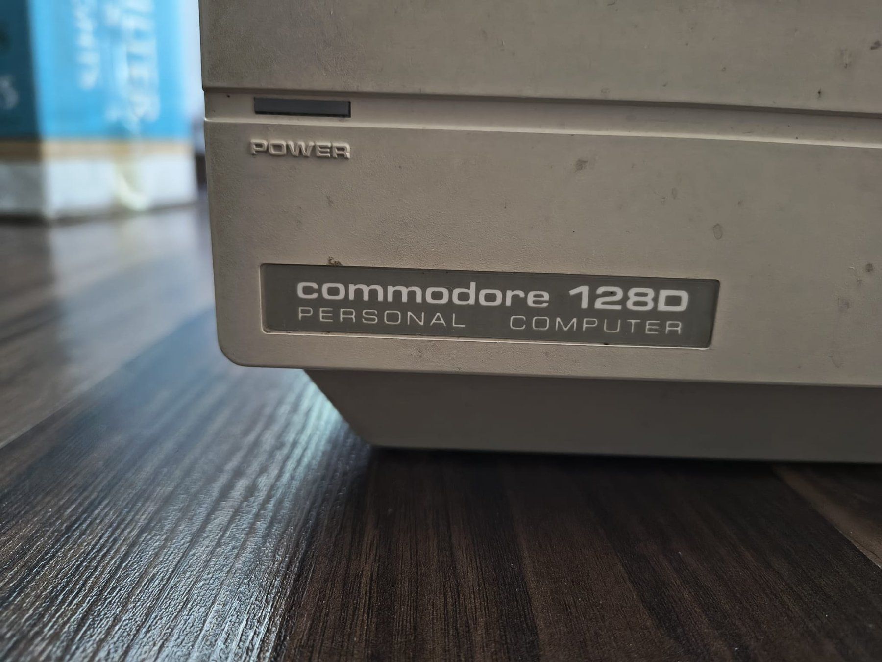 Commodore PC: Commodore 128D Set mit Monitor Retro Computer – Usato da Oberengstringen venduto da Raspiestnebula 4