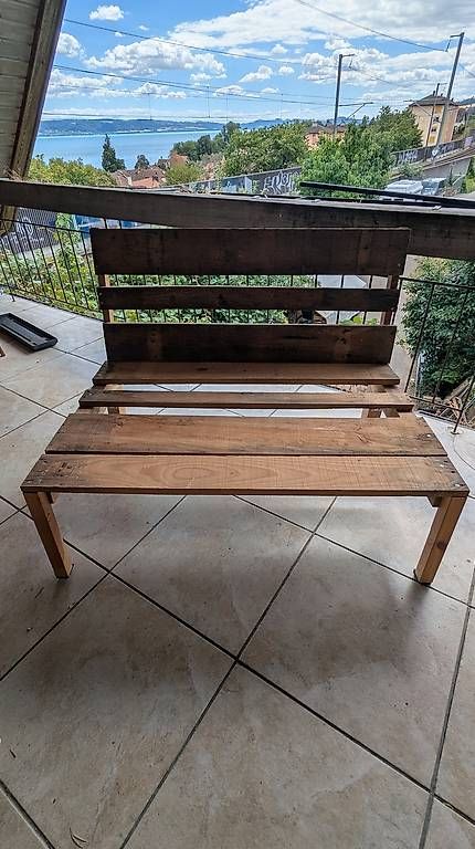 Divani: Canapé terrasse en bois – Usato da Provence venduto da tokoclo 1