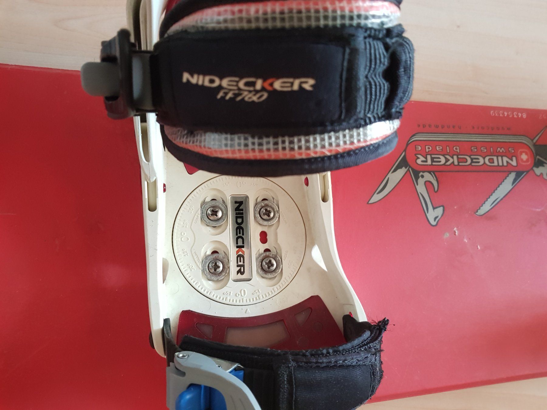 Nidecker Boards: Snowboard – D'occasion à Morens FR par Kiscica 5