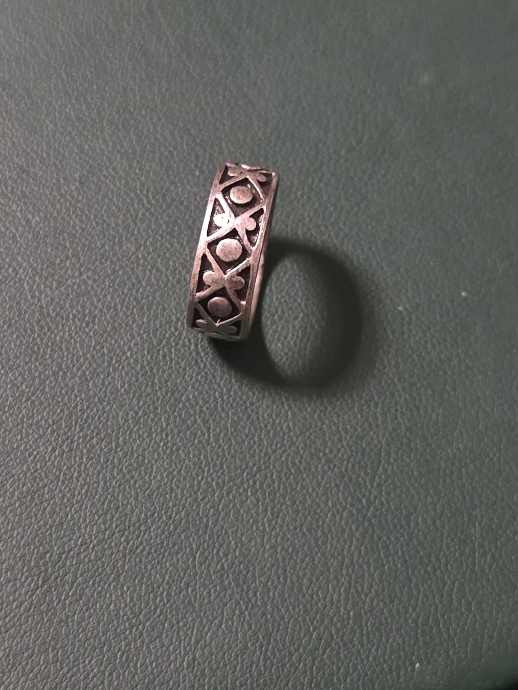 Ringe: Silberring 925 mit Muster (XOXO / Design Ring)  – Gebraucht aus Untersiggenthal von mde_tc6w 2