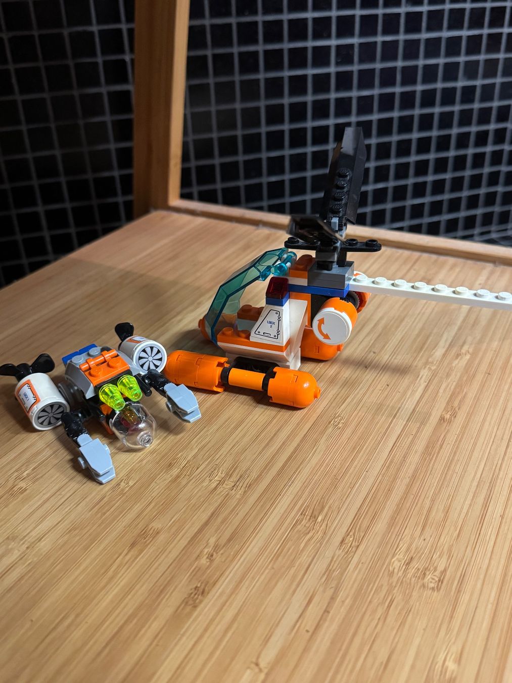 Lego Giocattoli: Lego City Helikopter + U-boot – Usato da Stettlen venduto da t.rentsch 1