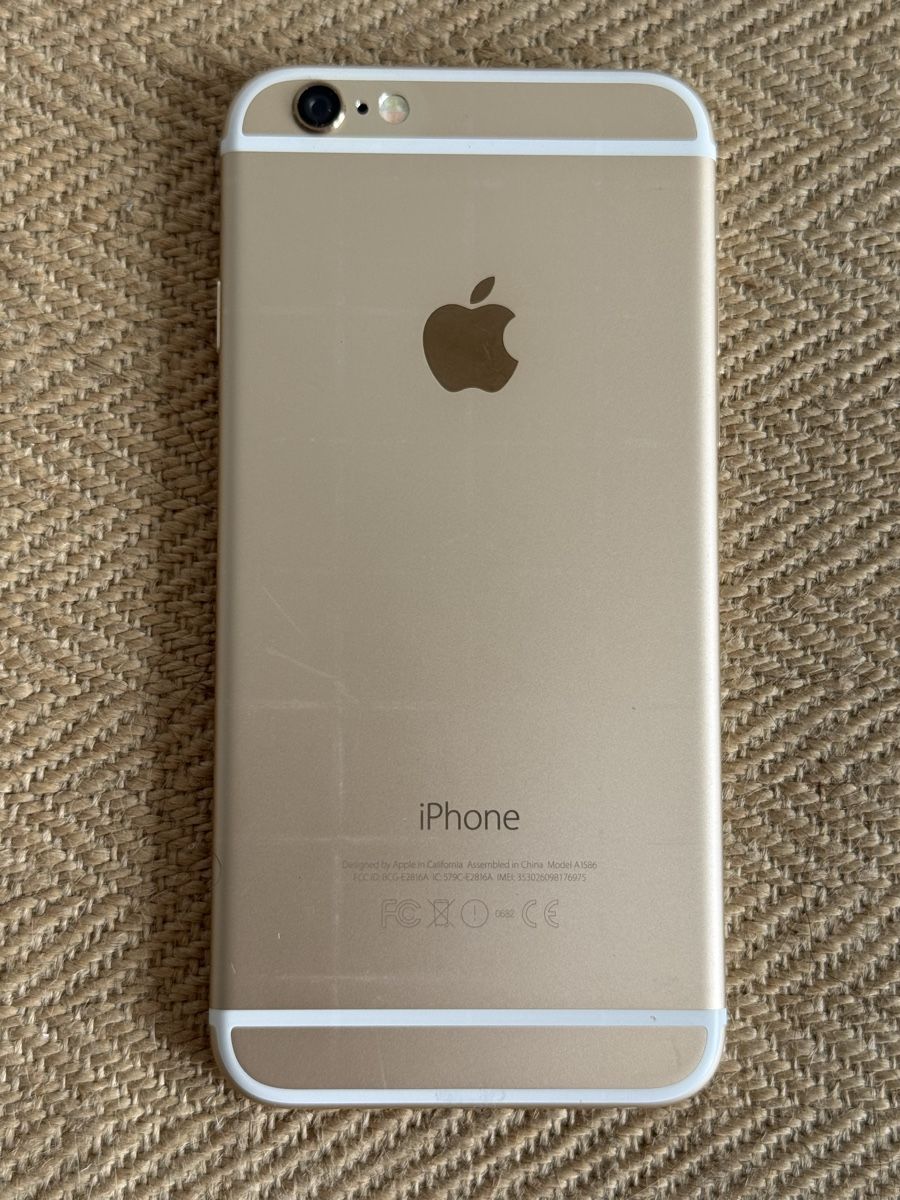Apple Portables: Apple iPhone 6 32 GB Top Zustand   – D'occasion à Konolfingen par petzipetz 1