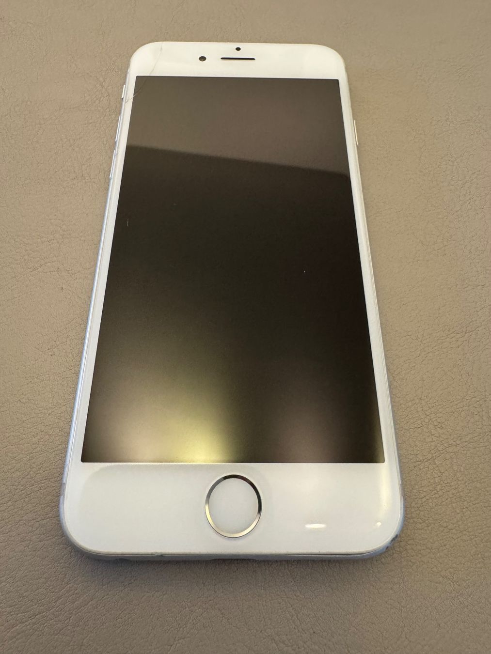 Apple Telefoni cellulari / Smartphones: iPhone 6 – Difettoso da Adliswil venduto da Busys