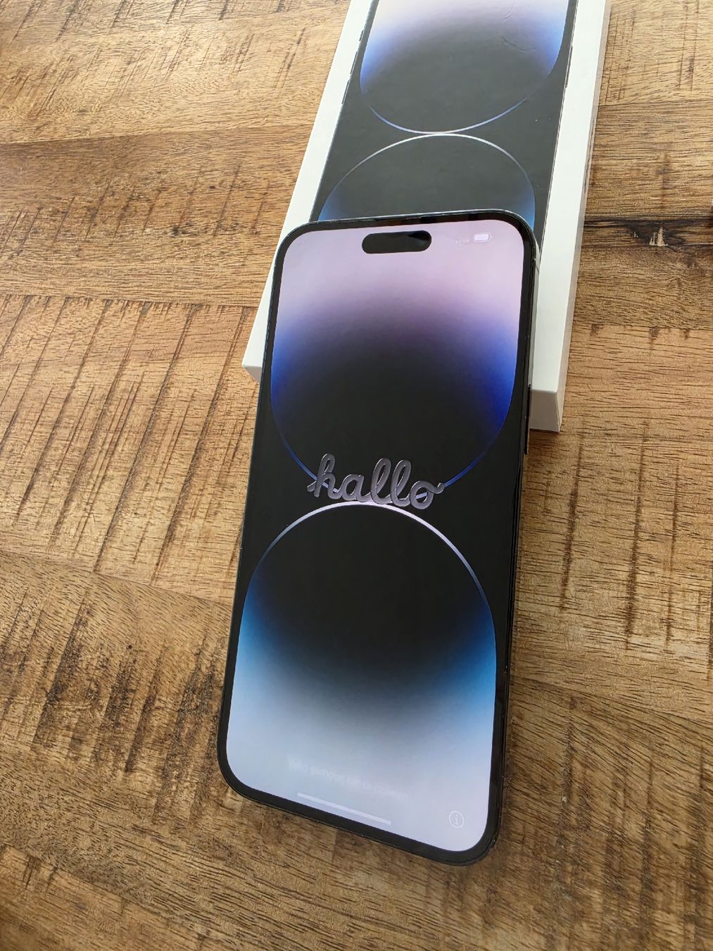Apple Telefoni cellulari / Smartphones: iPhone 14 Pro Max, Space Black, 256GB – Usato da Wichtrach venduto da Corny1