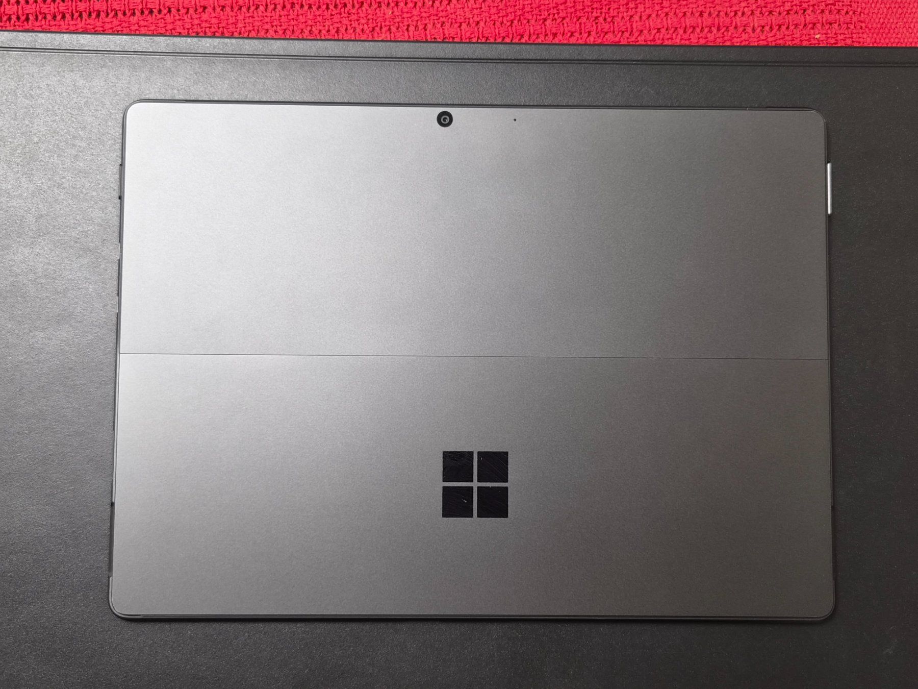 Microsoft Notebooks: Microsoft Surface Pro 8 | i5, 16GB, 156GB – Defekt aus Zürich von Miscellaneous_ 3