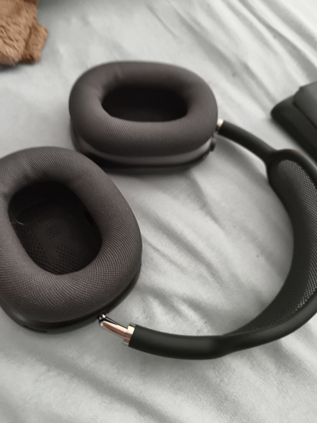 Apple Cuffie: Airpods Max 2024 USB c – Usato da Disentis/Mustér venduto da man_n8tw 3