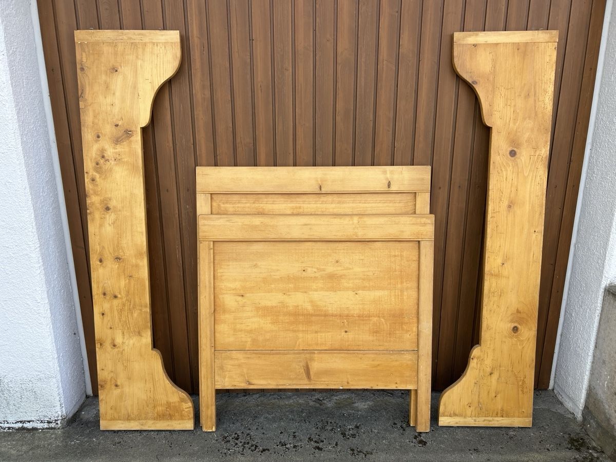 Letti: Antikes Bett – Usato da Schindellegi venduto da Stiche55