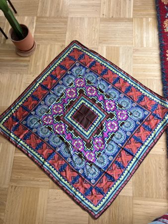 Schöner Foulard Promod