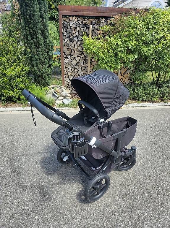 Bugaboo Kinderwagen: Bugaboo Donkey 3 All Black  Top Zustand + Extras – Gebraucht aus Weinfelden von fab_99ml