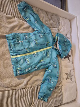 Jacke Grösse 92