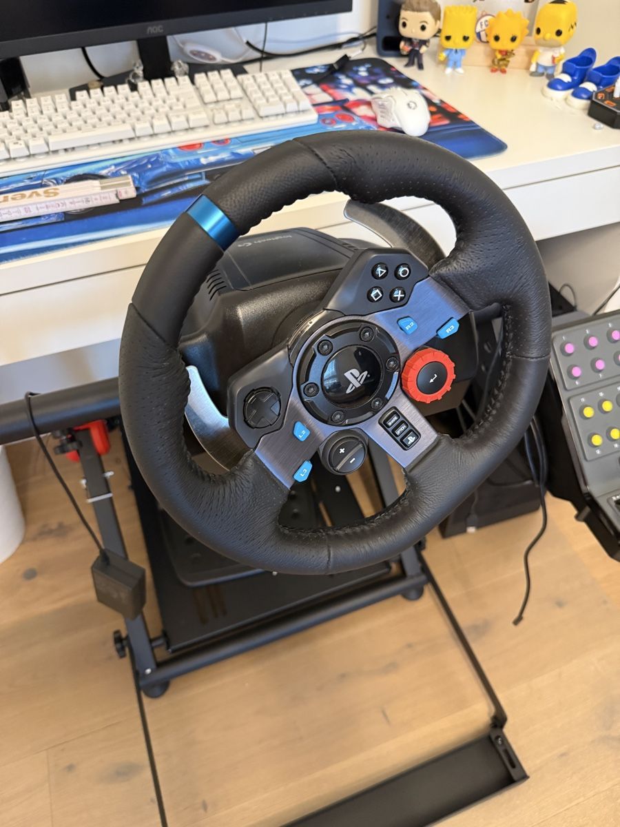 Logitech Controller: Logitech G29 inkl. Oplite lenkradständer – Gebraucht aus Untersiggenthal von zueercher 2