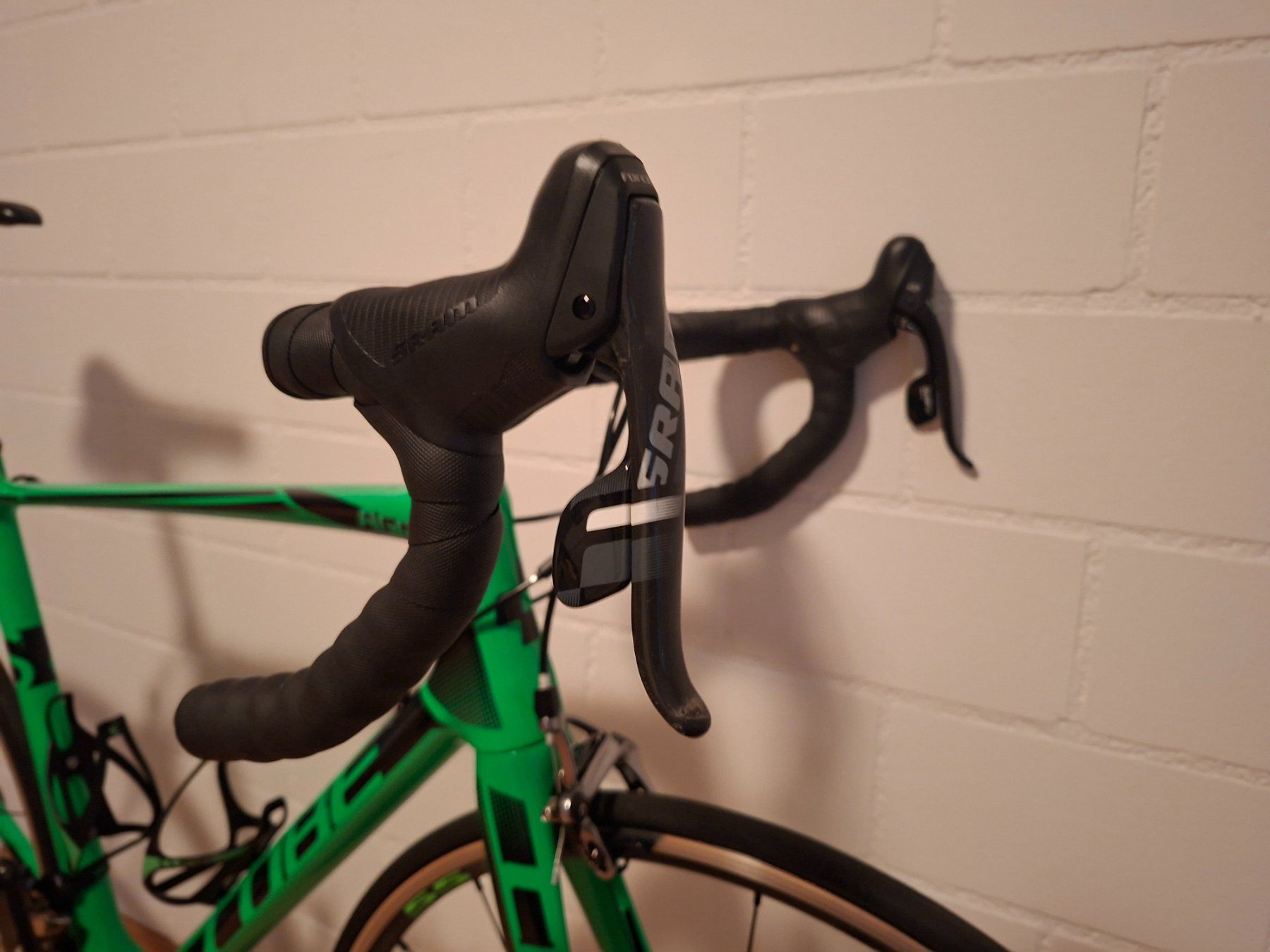 Cube Velos: Cube Agree, SRAM Force, 58cm, Top Zustand – Gebraucht aus Oberwil b. Zug von Lexdeluxe 4