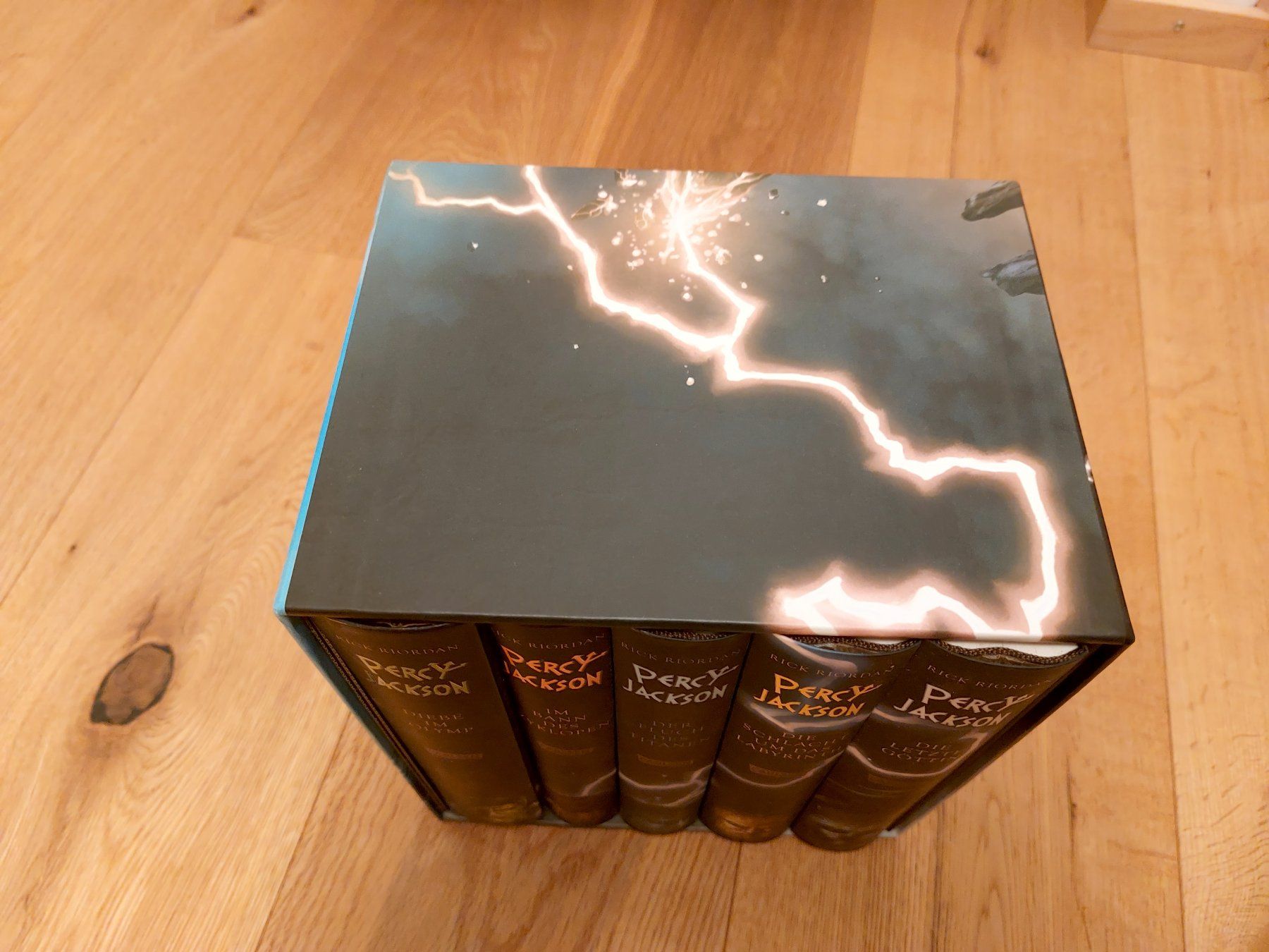 Libri: Percy Jackson Box Bücher 1-5 – Usato da Dürnten venduto da Bithya 1