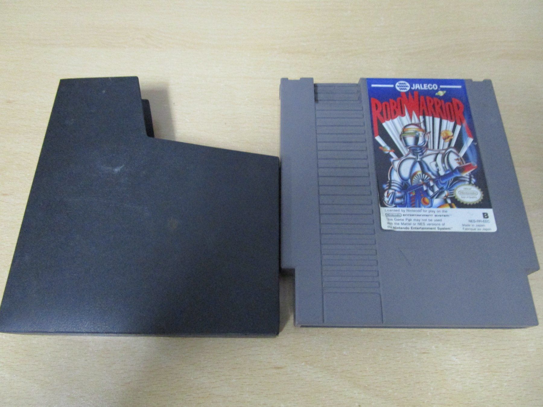Nintendo Giochi: Robo Warrior - Nintendo Entertainment System NES – Usato da Goldau venduto da agestuffer