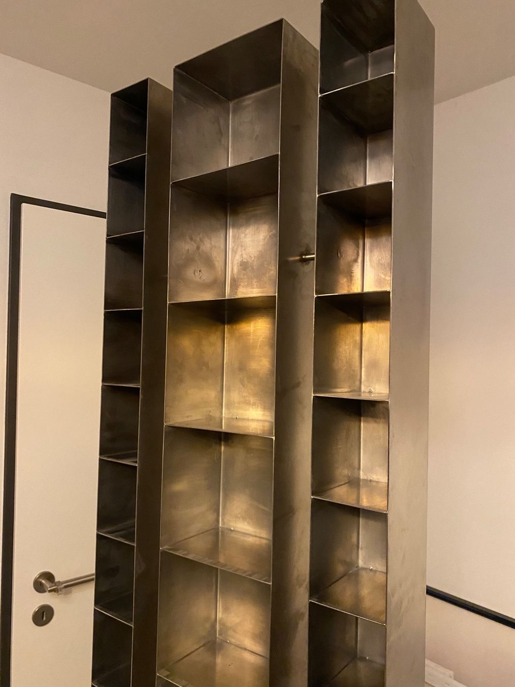 Regale: DVD- / CD - Regal Edelstahl – Neu (gemäss Beschreibung) aus Frenkendorf von Maetti 3