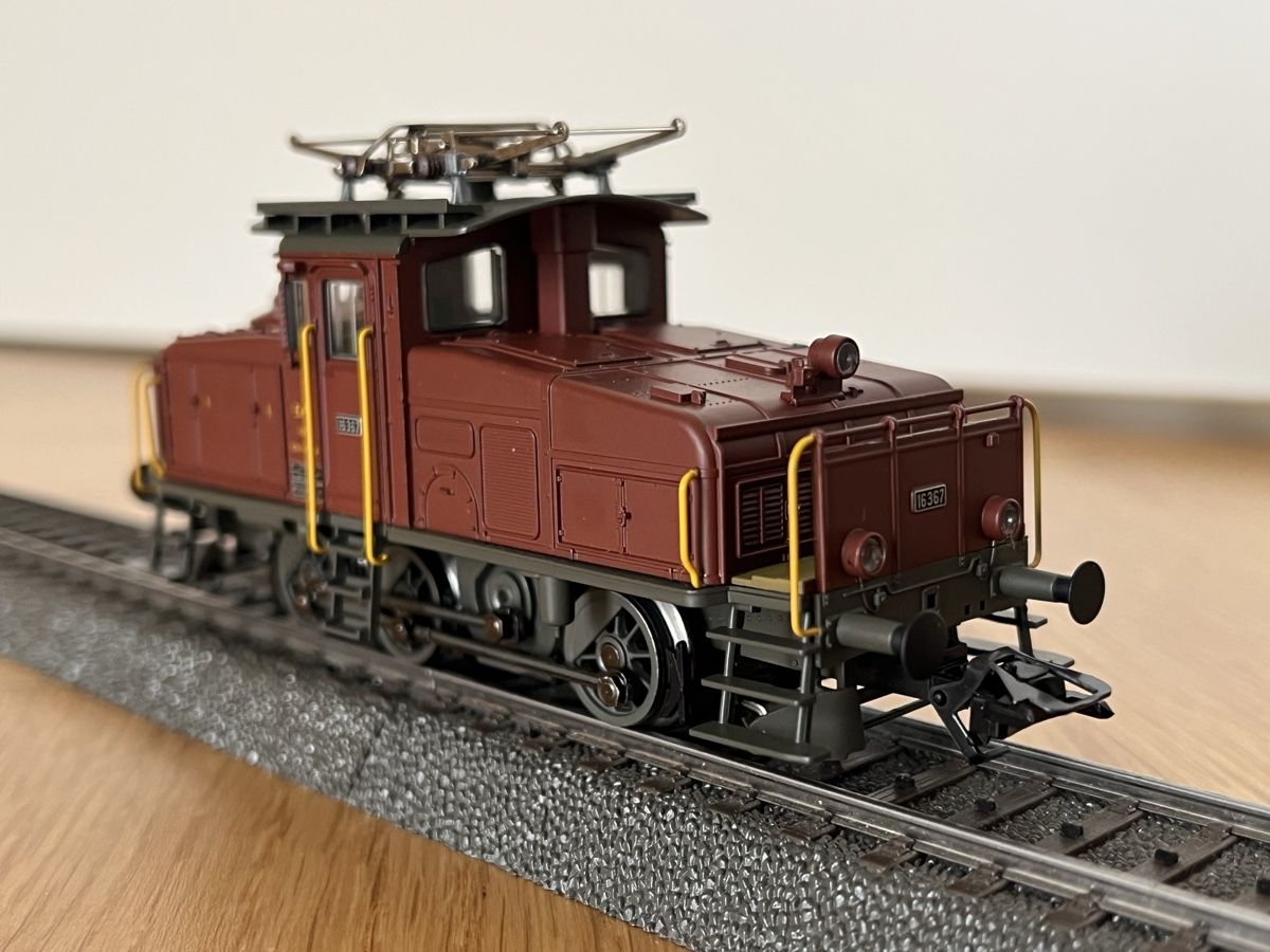 Märklin Modellini di ferrovie: SBB Ee 3/3 Märklin mfx-Digital – Usato da Basel venduto da Re620_11627