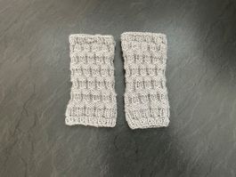 Handgestrickte Pulswärmer- Amedisli grau