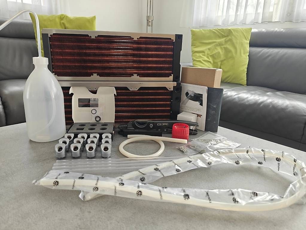 PCs: Wasserkühlung's-Set, Gaming Computer, Hardtubes Aquacomputer – Gebraucht aus Seuzach von fab_fw5k
