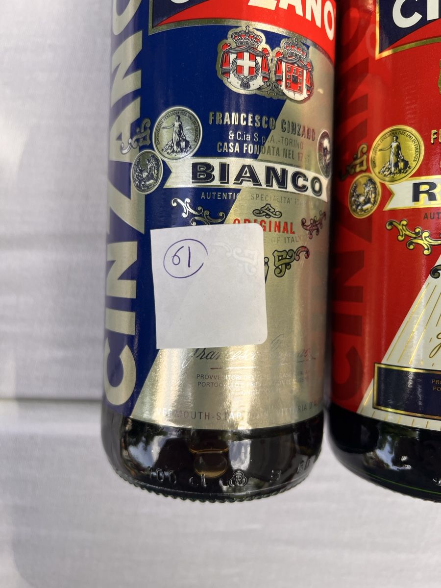 Cinzano Bevande alcoliche: 2x Cinzano ,Bianco & Rosso (61) – Usato da Glattfelden venduto da maa_qcj8 4