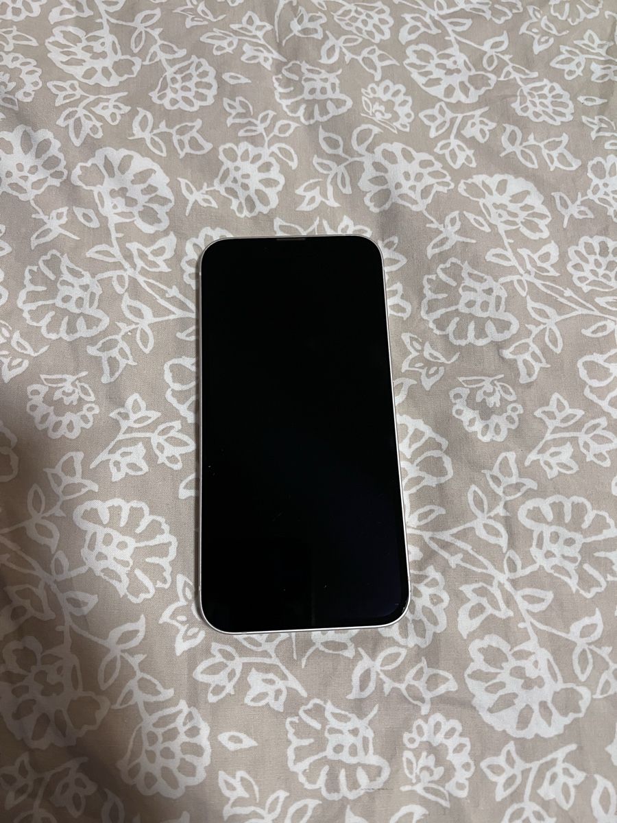 Apple Handys / Smartphones: iPhone 13, weiss, 256 GB – Gebraucht aus zürich von  8