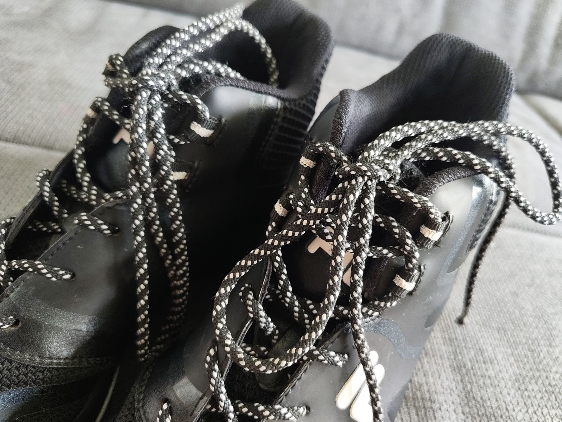 Herrenschuhe: Fila Schuhe schwarz Grösse 44 – Gebraucht aus Thierachern von _Sunshine_._ 8