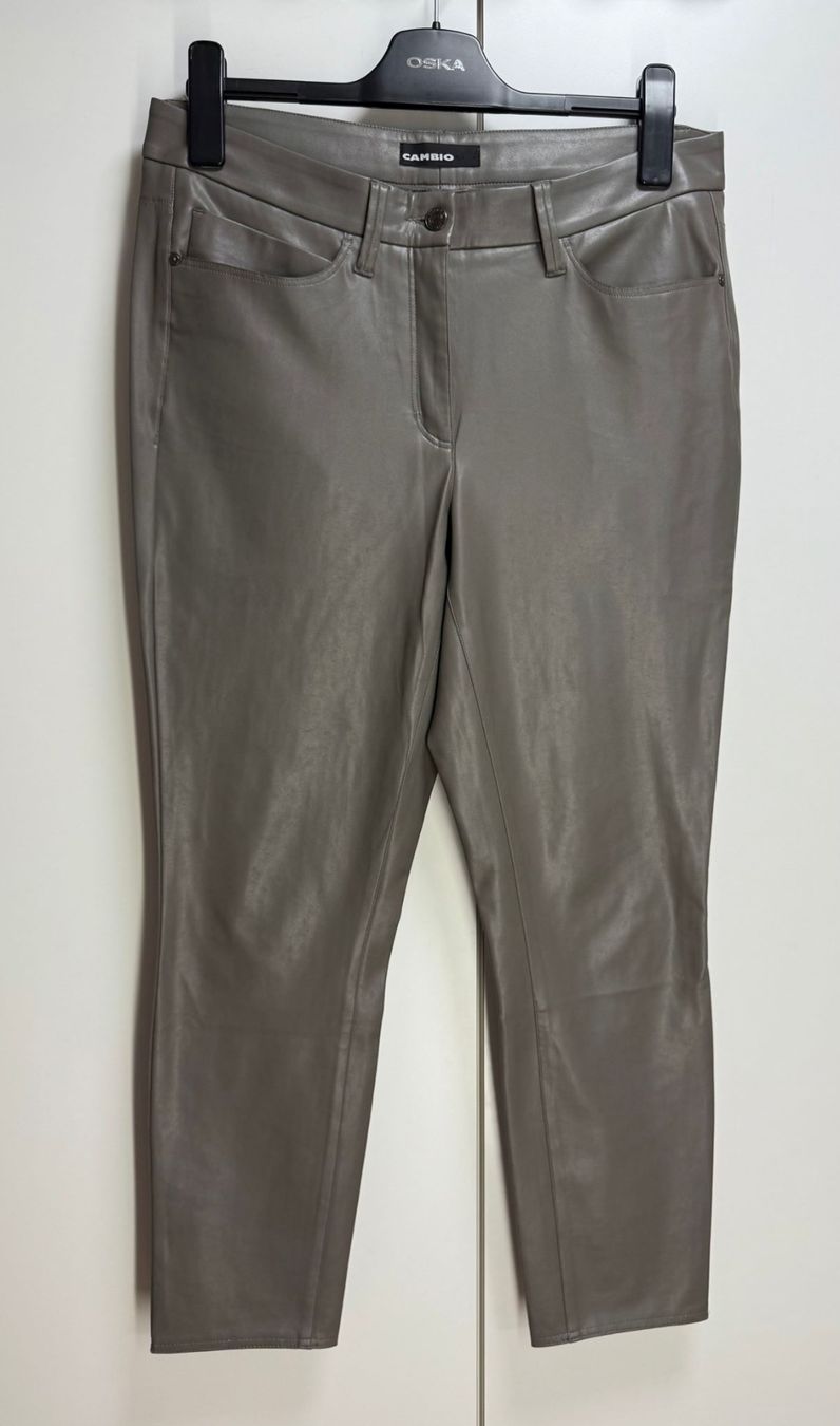 Cambio Pantaloni: Cambio Damenhose Gr. 42 – Nuovo (secondo la descrizione) da Frauenfeld venduto da LIL_NA