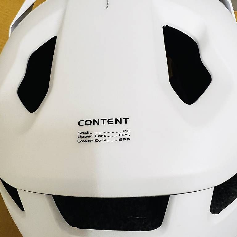 Poc Casques: Poc helm HYDROGEN WHITE – D'occasion à Bern par Things4U2buy 1