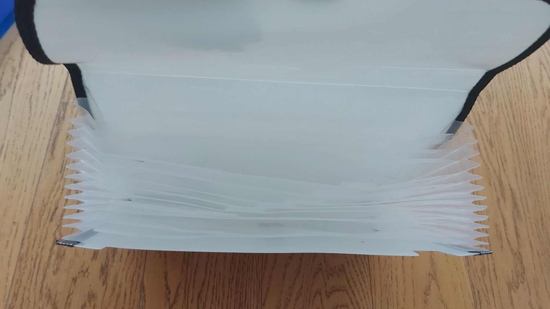 Valises & Sacs: Aktenmappe mit 12 Fächern A4 – Neuf (Voir description) à Wabern par Irakene 3