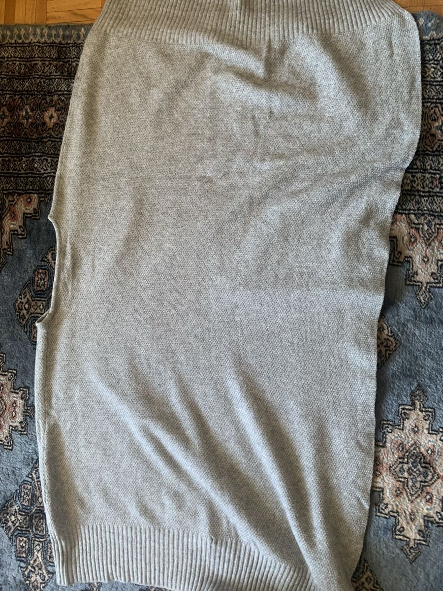 Maglioni & Felpe: SUIJO Poncho gr M – Usato da Gutenswil venduto da Bregenzer8610 6