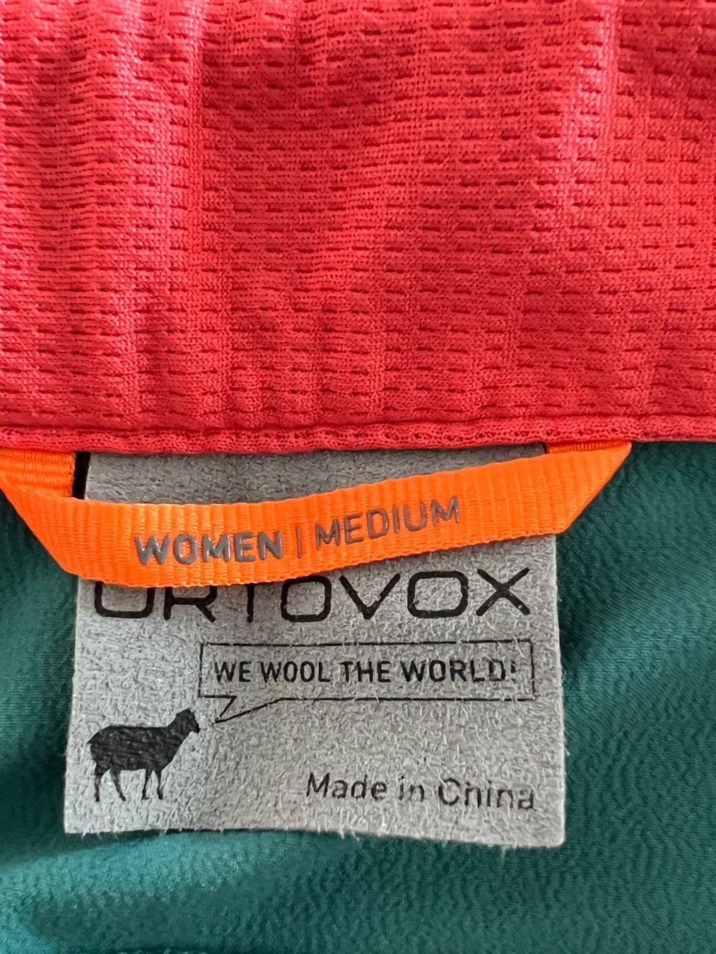 Ortovox Pantaloni: Ortovox Wandershorts Grösse M – Usato da Solothurn venduto da Scoony 3